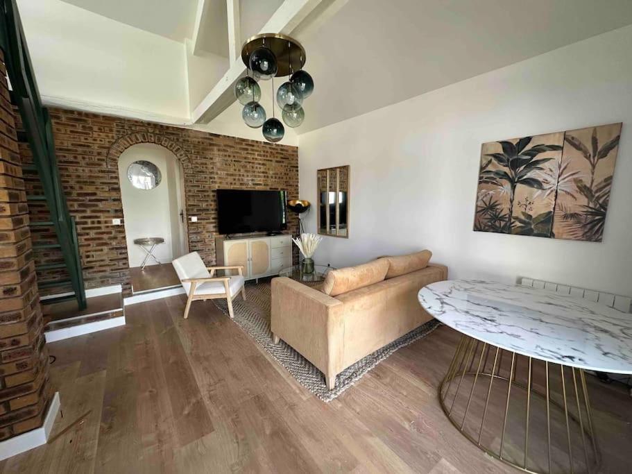 Maison Jardin Proche Paris 빌쥐이프 외부 사진