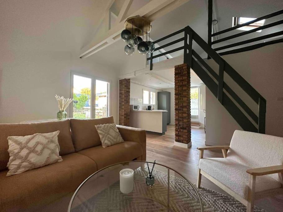 Maison Jardin Proche Paris 빌쥐이프 외부 사진